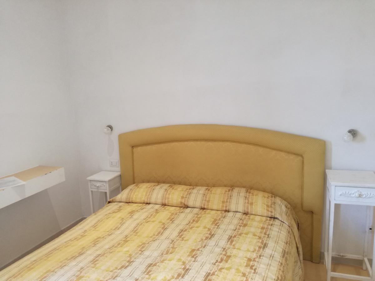 Villa Adele 폰차 외부 사진